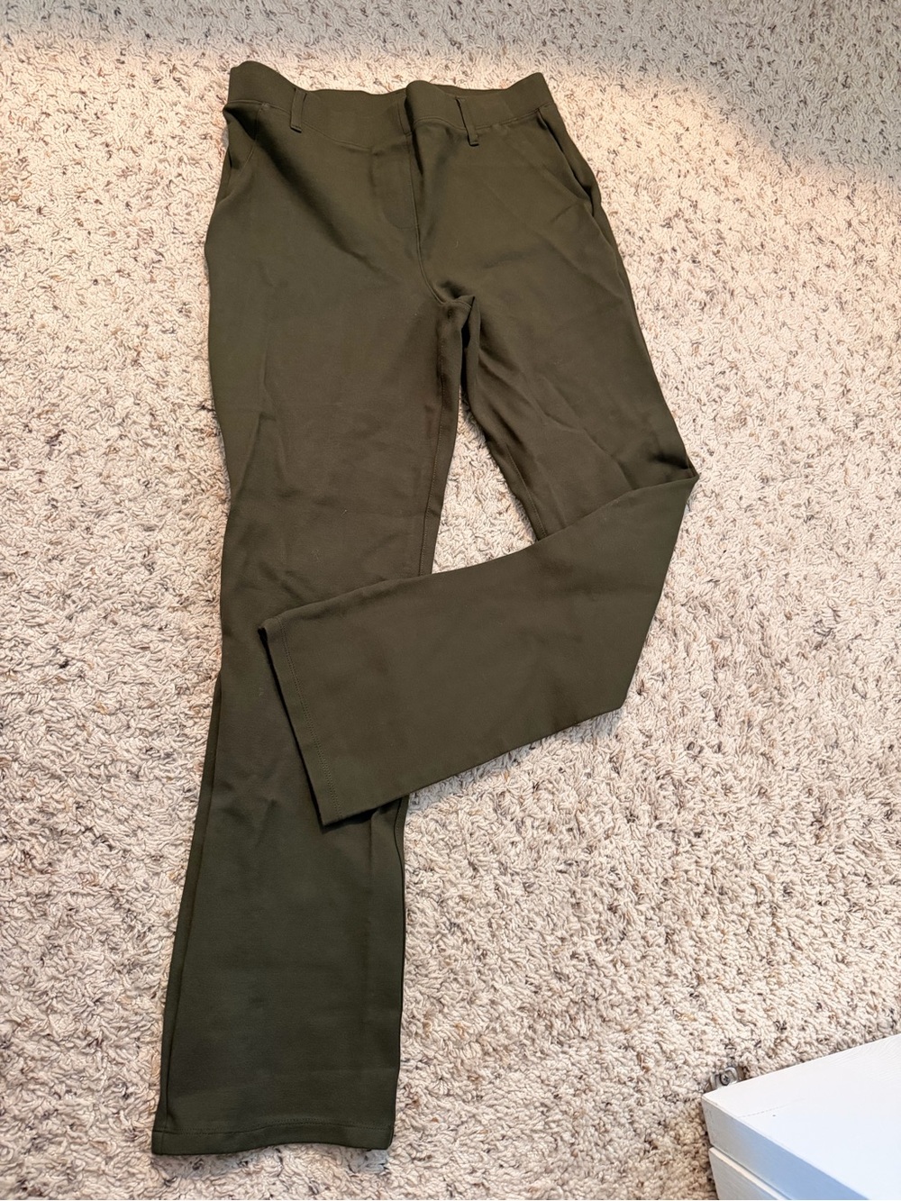 Quince Olive Straight-Leg Women's Pants